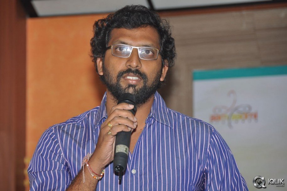 Undhile-Manchi-Kalam-Mundhu-Mundhuna-Movie-Press-Meet